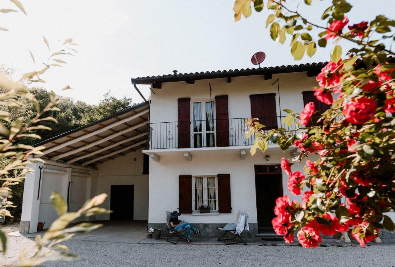 Villa La Quiete Del Roero - Casa Vacanze Nel Verde Monticello d'Alba Exterior foto